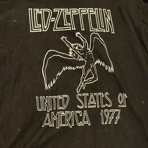 Led Zeppelin t-shirt